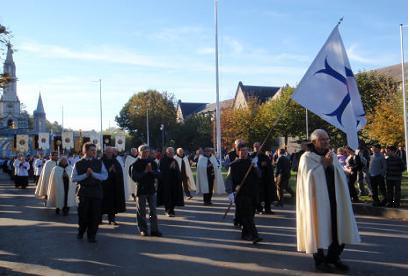 Cavalieri della Madonna a Lourdes