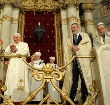 Benedetto XVI in Sinagoga